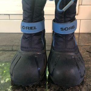 Kids Sorel Snow Boots. Like new!!